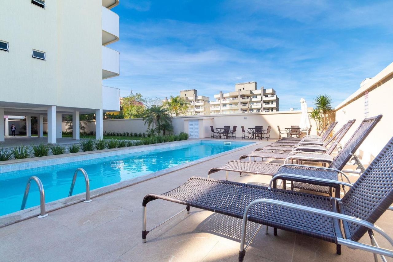 邦比尼亚斯Aluguel Apartamento 2 Quartos Piscina Bombas Sc 419公寓 外观 照片